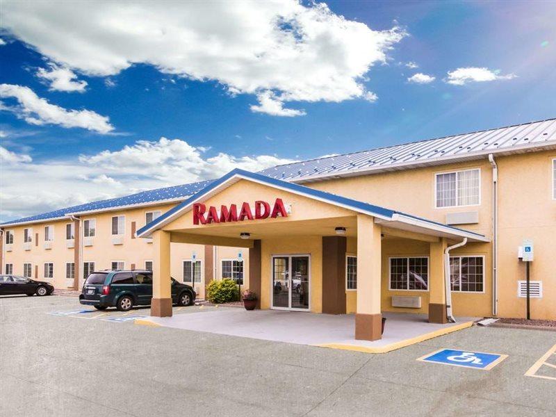 Ramada By Wyndham סו פולס מראה חיצוני תמונה