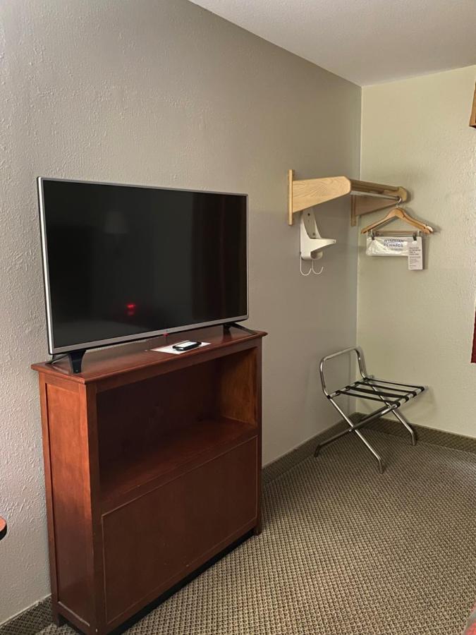 Ramada By Wyndham סו פולס מראה חיצוני תמונה