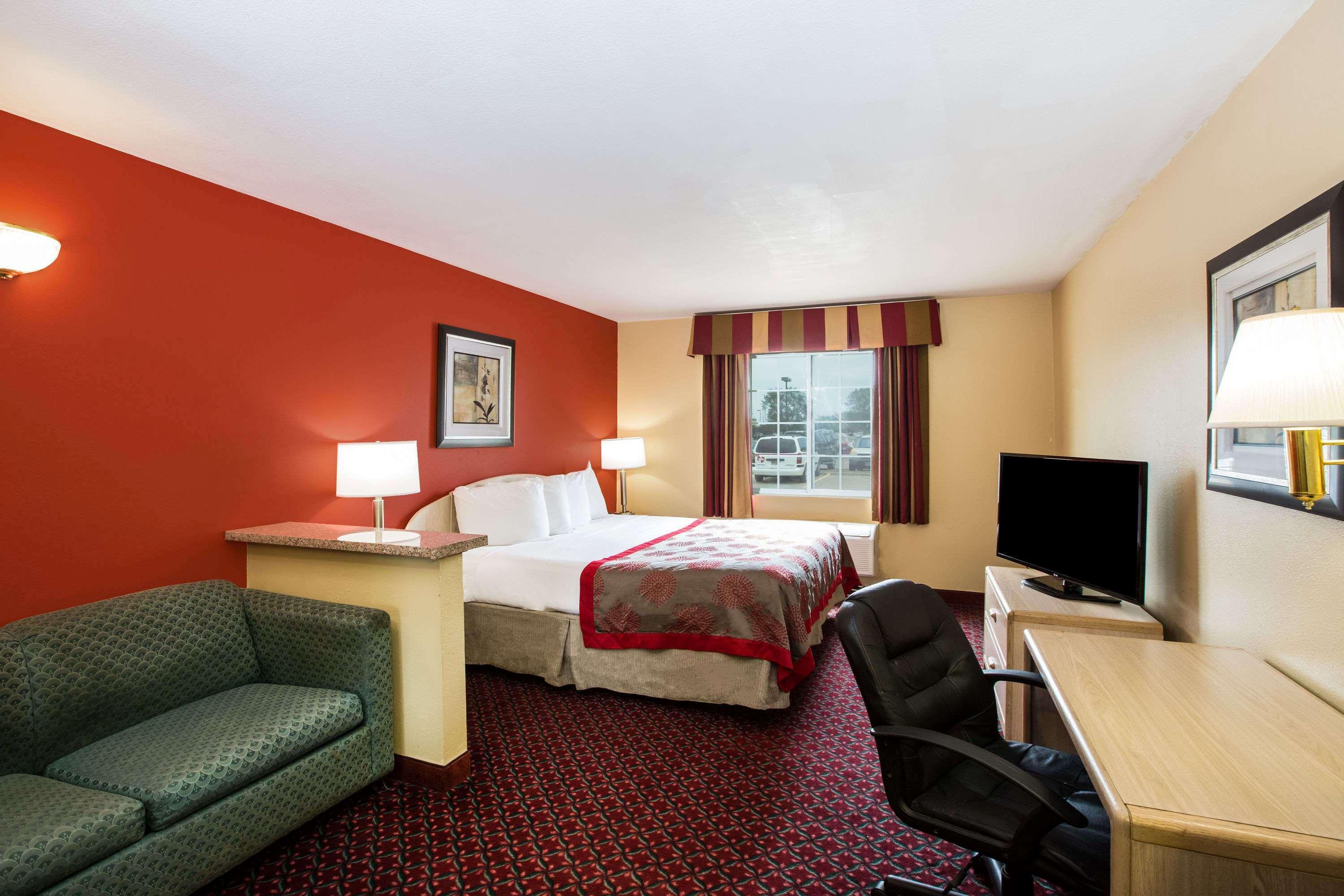 Ramada By Wyndham סו פולס מראה חיצוני תמונה