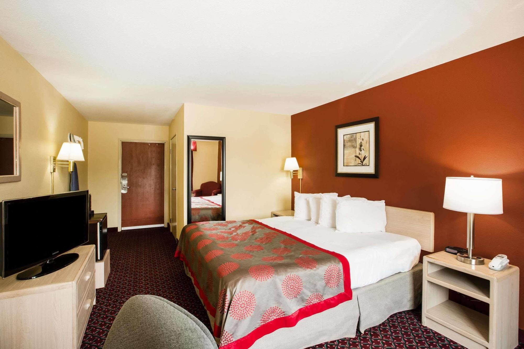Ramada By Wyndham סו פולס מראה חיצוני תמונה
